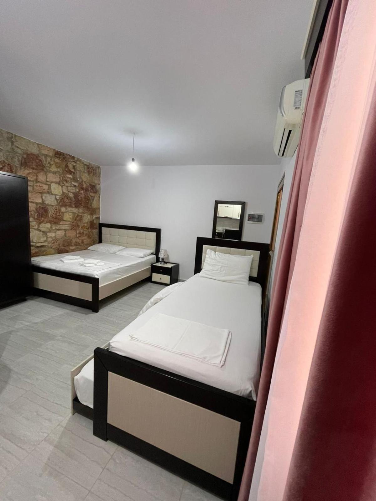 Grand Seaview Apartament *